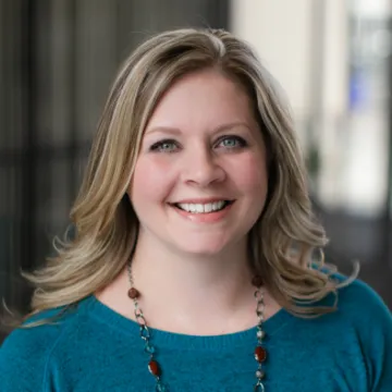 Headshot of Nicole Kaylor