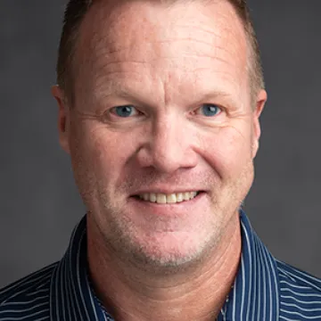 Headshot of Eric Dybing