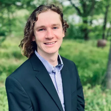 Headshot of Rogan Tokach