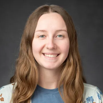 Headshot of Lahni Stachler