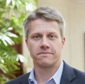 Headshot of Dr. Eric Martens