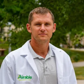 headshot of Barry McGraw Airdale Labs